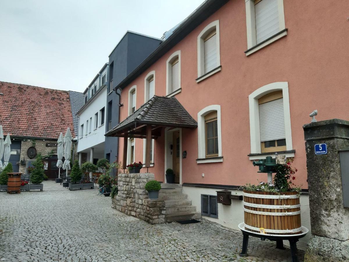 Gaestezimmer Duell Dettelbach Exterior photo
